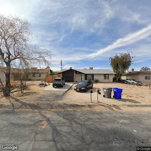 Primary Photo - 5466 Abronia Ave