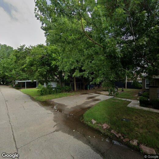 Primary Photo - 1207 Military Ct