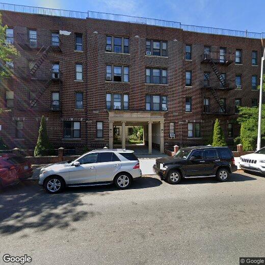 Primary Photo - 1662 Cropsey Ave
