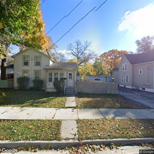 515 N Grove Ave, Elgin, IL 60120 House Rental in Elgin, IL