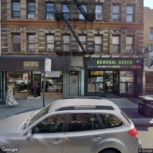 Primary Photo - MANHATTAN AVENUE
