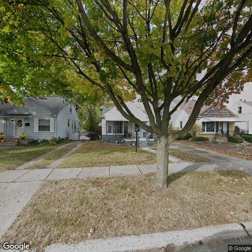 Primary Photo - 8580 Saratoga St