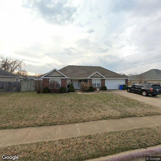 518 Topaz St, Lowell, AR 72745 House for Rent in Lowell, AR