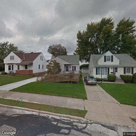 15705 Maplewood Ave, Maple Heights, OH 44137 House Rental in Maple