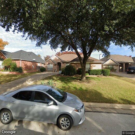 Foto principal - 2231 Templeton Dr