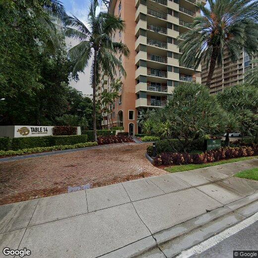 Primary Photo - 2951 S Bayshore Dr