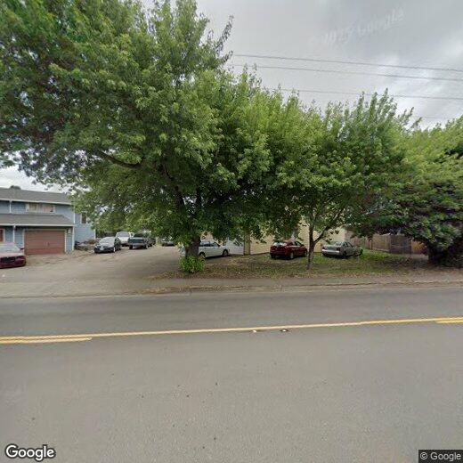 Primary Photo - 2657 SE River Rd