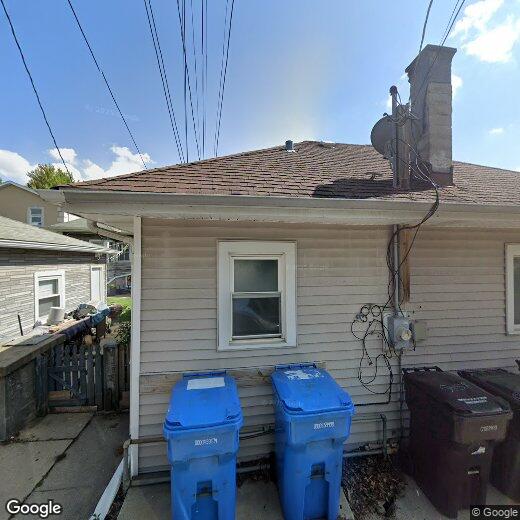 Primary Photo - 5058 W Carmen Ave