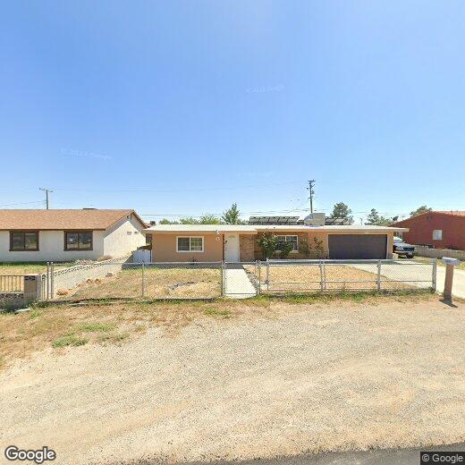 Primary Photo - 8740 Catalpa Ave