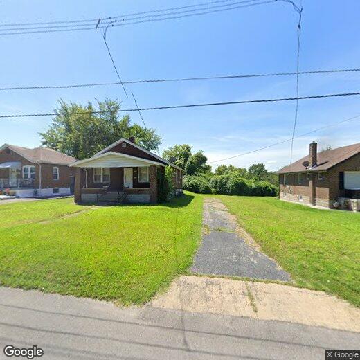 Primary Photo - 2528 McLaran Ave
