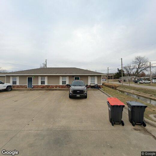 501 Daniel Pl Unit B, Springdale, AR 72764 Condo for Rent in