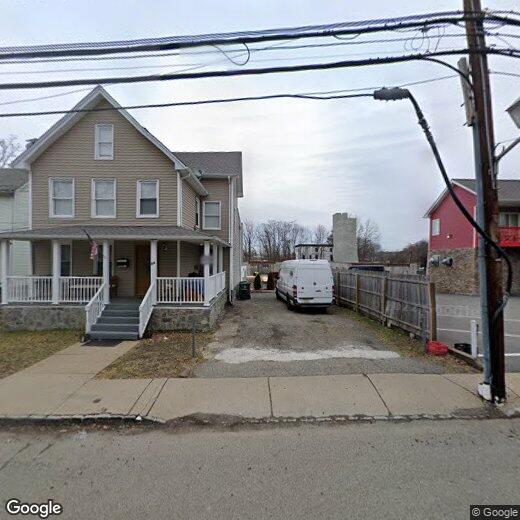 Primary Photo - 70 Ridgedale Ave