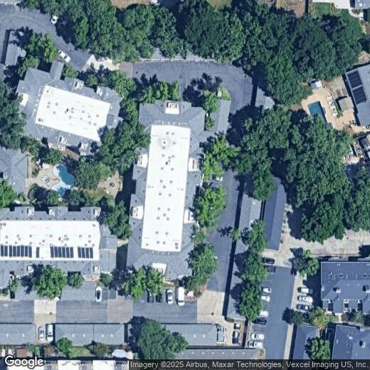 Primary Photo - 2550 Oak Rd