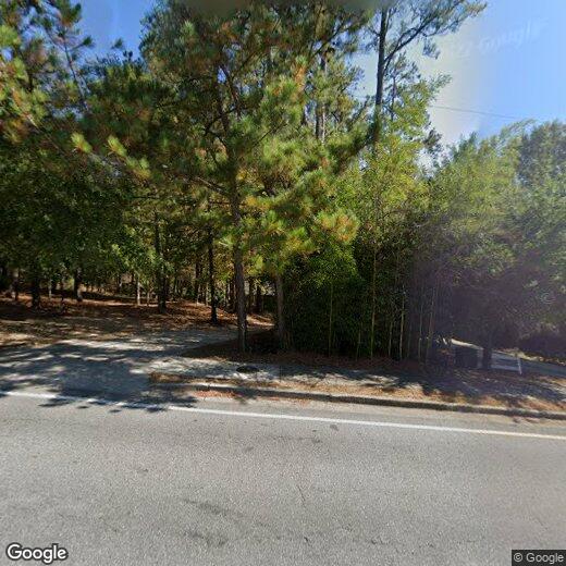 Foto principal - 815 Grimes Bridge Rd