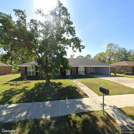 Primary Photo - 34 Magnolia Dr