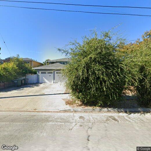 Primary Photo - 3 br, 2 bath House - 485 Pastoria avenue