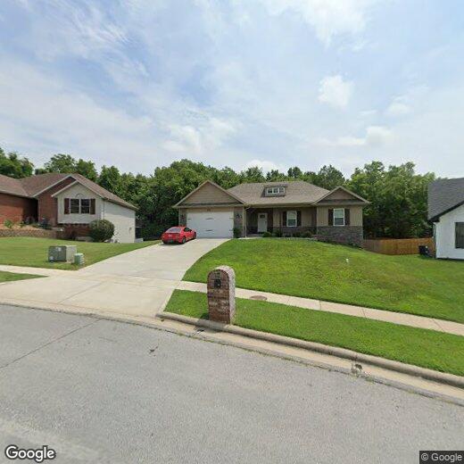 3098 S Suburban Ave, Springfield, MO 65807 House Rental in