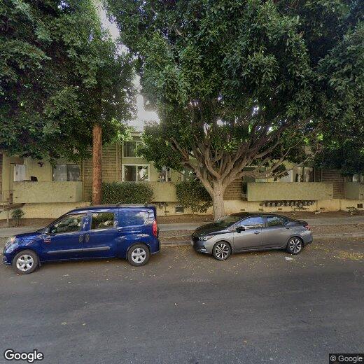 Foto principal - 1605 Armacost Ave