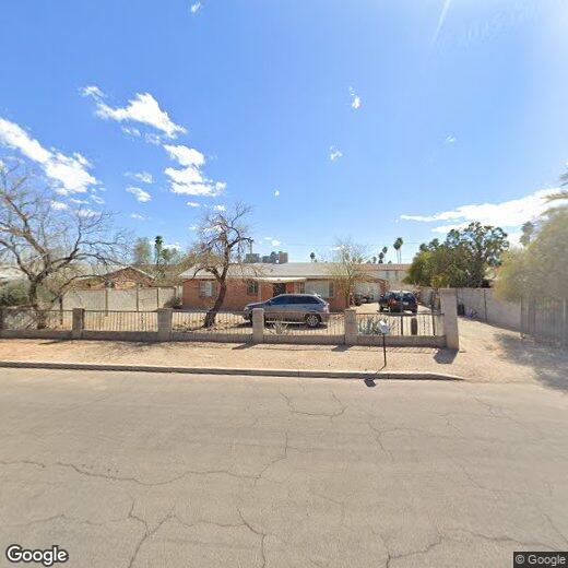 Primary Photo - 3934 E Alta Vista St