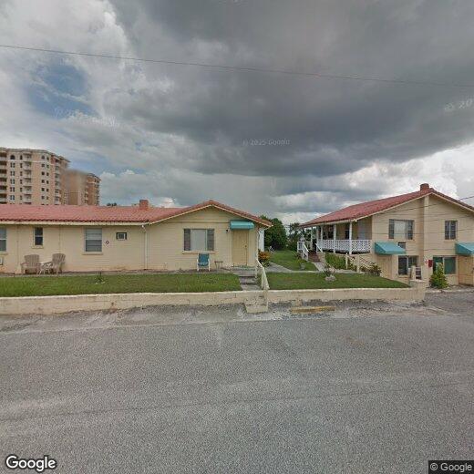 Foto principal - 3226 S Atlantic Ave