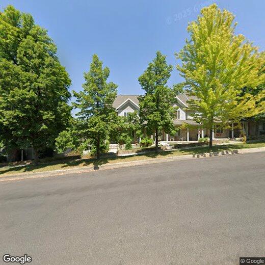 Primary Photo - 215 Temple Ave