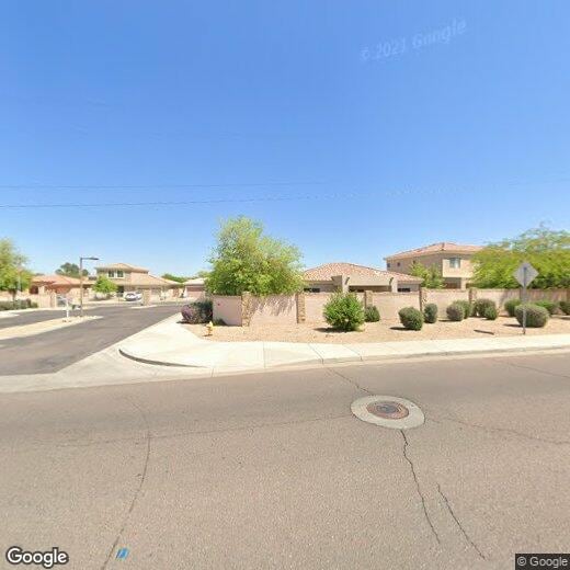 Foto principal - 8228 S 5th Ln