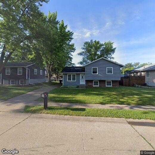 Primary Photo - 1841 Valley Dr