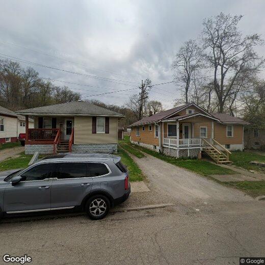 627 Schaum Ave