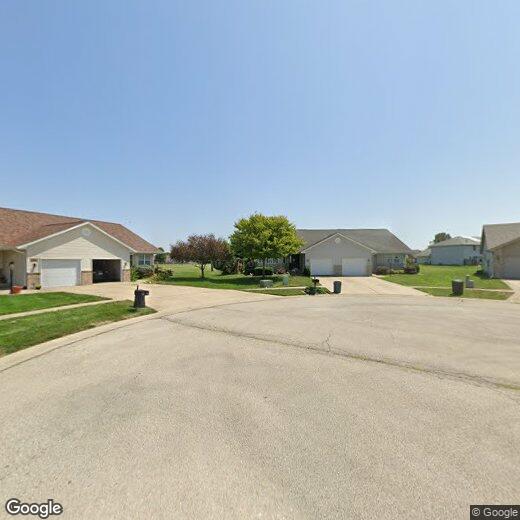 34 Hawks Nest Dr, Chatham, IL 62629 Townhome Rentals in Chatham IL