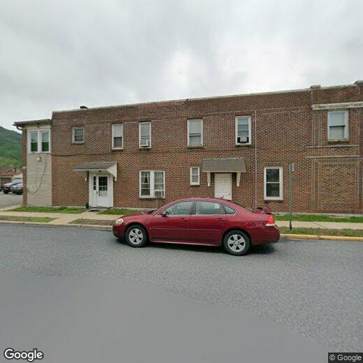 Primary Photo - 582 Delaware Ave