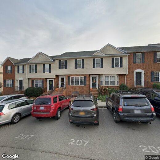 Primary Photo - 3 Bedroom Townhouse off Wards Ferry Road