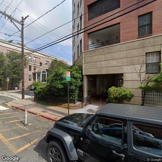 Primary Photo - 1001 Clinton St