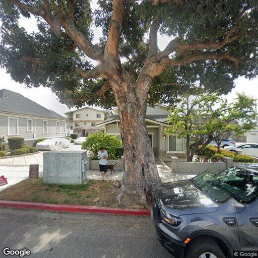 Primary Photo - 828 E Thompson Blvd