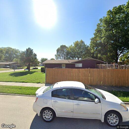 Primary Photo - 3717 Cranston Ct E