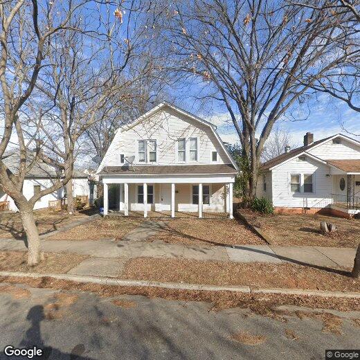 Foto principal - 235 E Monmouth St