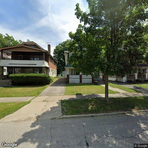 913 Helmsdale Rd, Cleveland Heights, OH 44112 Apartment for Rent in