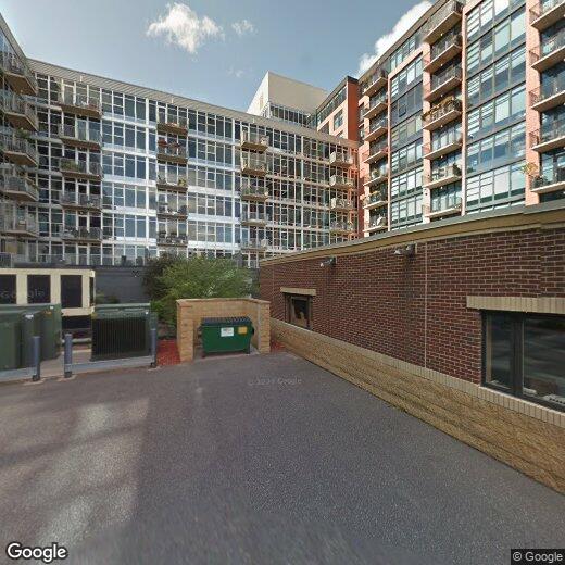 Primary Photo - 215 10th Ave S