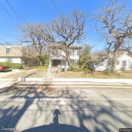 Foto principal - 804 W Hickory St
