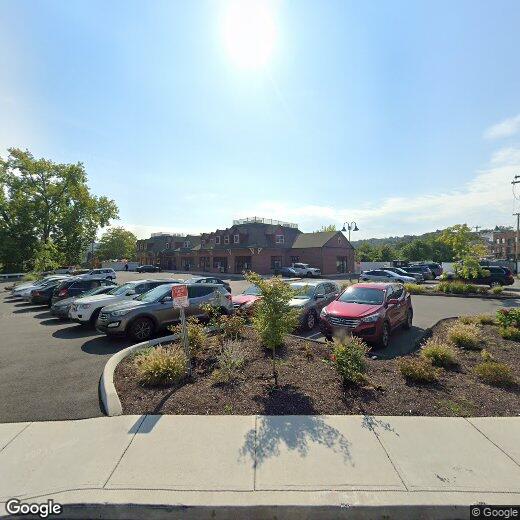 7 Riverside Dr Unit 103, Shelton, CT 06484 Room for Rent in Shelton