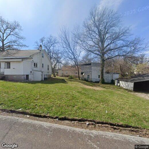 Primary Photo - 8105 Ellerton Ave