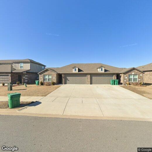 453 Rineel Ave, Centerton, AR 72719 Townhome Rentals in Centerton AR