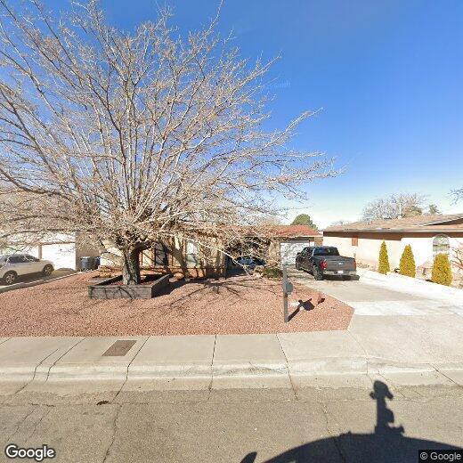 Primary Photo - 737 La Charles Dr NE