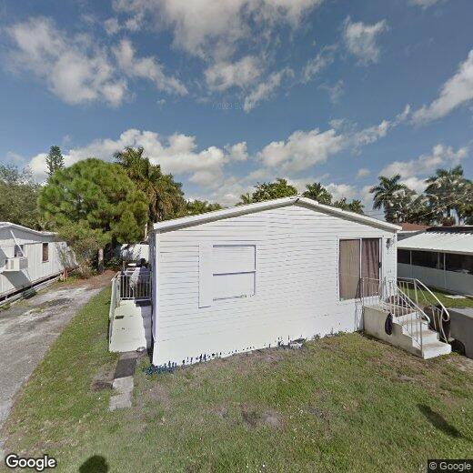 Primary Photo - 4140 SW 24th Ct