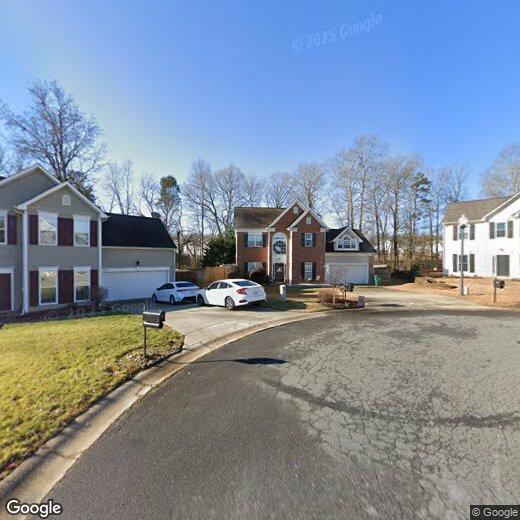 Primary Photo - 16106 Greybriar Forest Ln