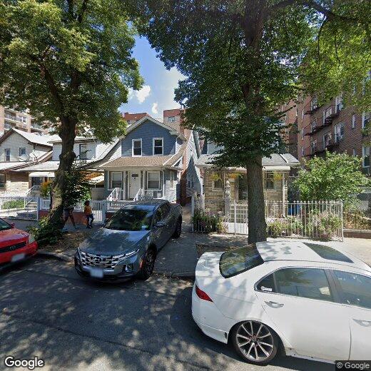 Primary Photo - 164 STREET