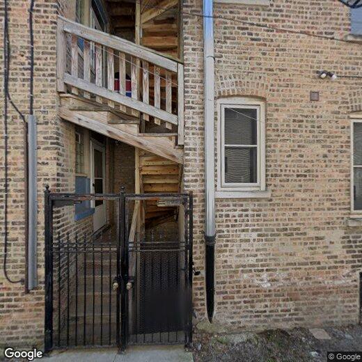 Foto principal - 2234 W Roscoe St
