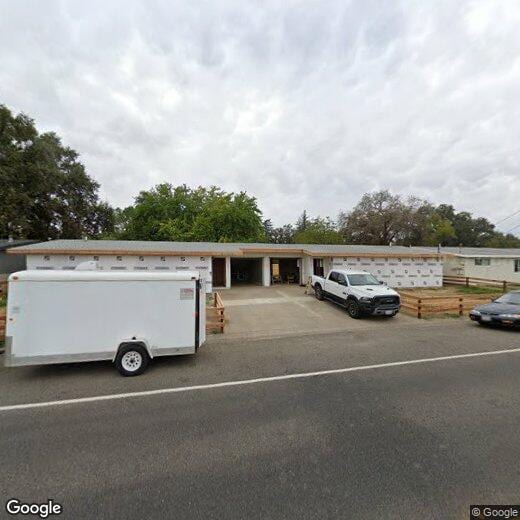 Primary Photo - 80 Kaer Ave