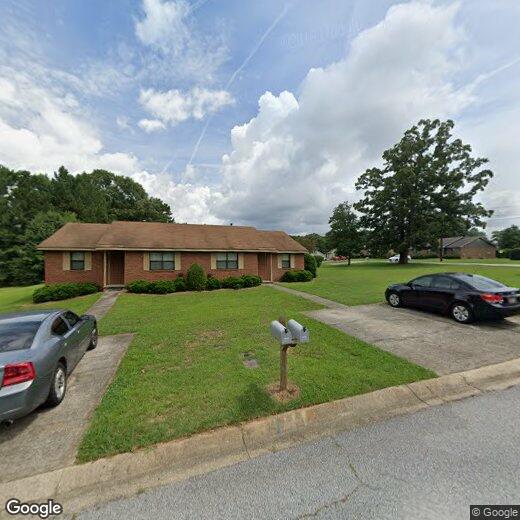Primary Photo - 8457 Pineland Dr