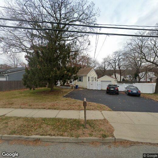 Primary Photo - 1088 Park Ave