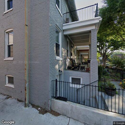 Foto principal - 1110 Orren St NE